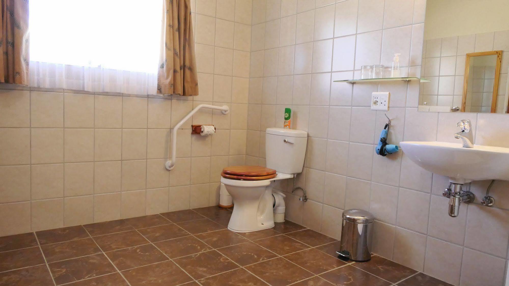 Dornhuegel Guestfarm Hotell Grootfontein Eksteriør bilde