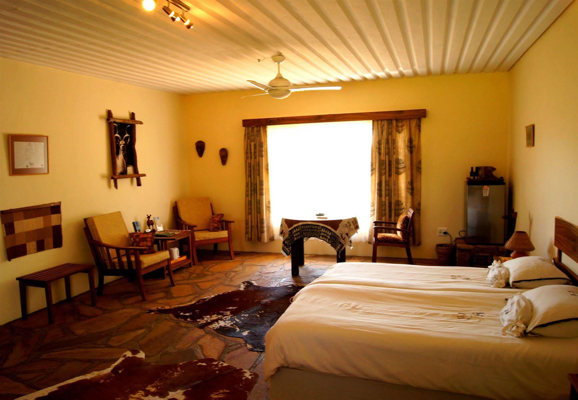 Dornhuegel Guestfarm Hotell Grootfontein Eksteriør bilde