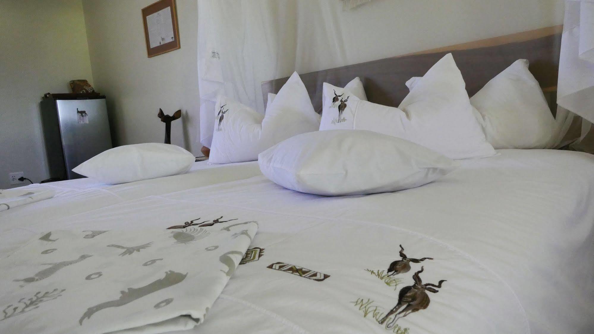 Dornhuegel Guestfarm Hotell Grootfontein Eksteriør bilde